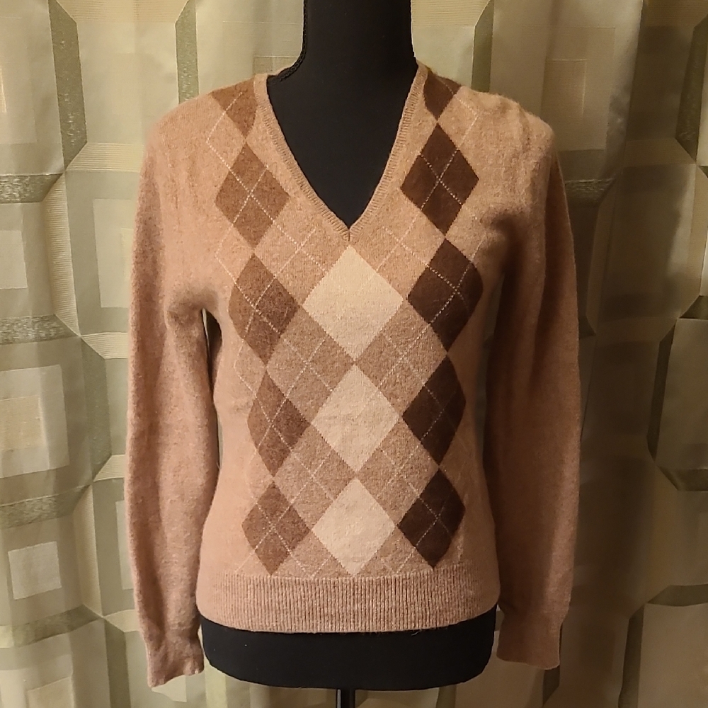 Argyle V-Neck Sweater - Brown and Cream. Size L but fits like a M